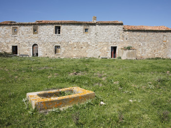 LaccunaLocalitài Muntighjoni, Muntiaglia - Cumunu di Santu Franciscu di l’AglientuStazzu Muntighjoni. Latu a mezzudì assuliatu