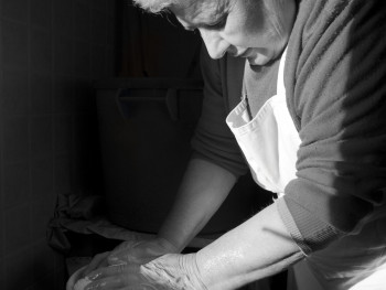 Lu Soli d’Agostina #2 Località Muntagna, Stazzu Sagana, casa nuova - Comune di Tempio Pausania  Facendo il formaggio