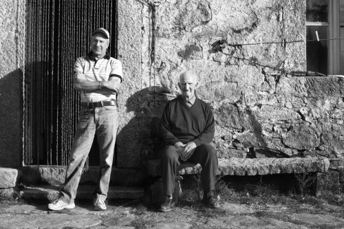 Babbu e Fiddolu Localitài Canaili – Cumunu di Lurisi  Stazzu La Fica Niedda: irritrattu di li proprietari
